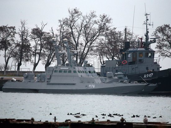 По украинским кораблям в Керченском проливе выпустили 1200 снарядов - адвокат По украинским кораблям в Керченском проливе выпустили 1200 снарядов - адвокат