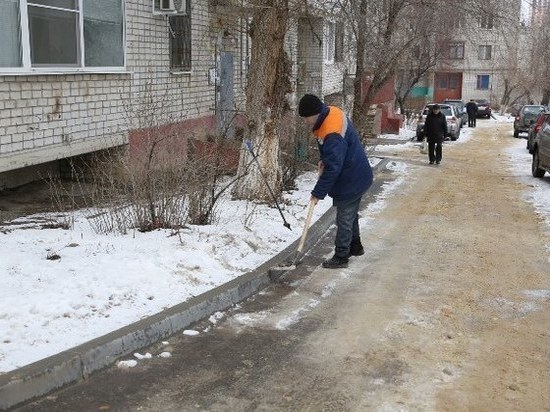 Инспекции оценили расчистку дворов во всех районах Волгограда