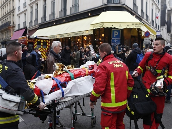 Владелец взорвавшейся в Париже булочной опроверг использование газа