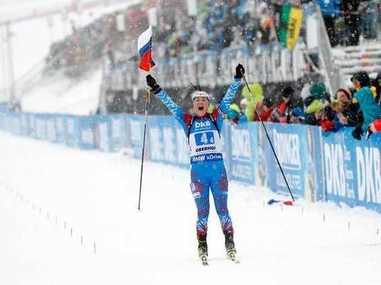 Юрлова-Перхт финишировала в Оберхофе с флагом