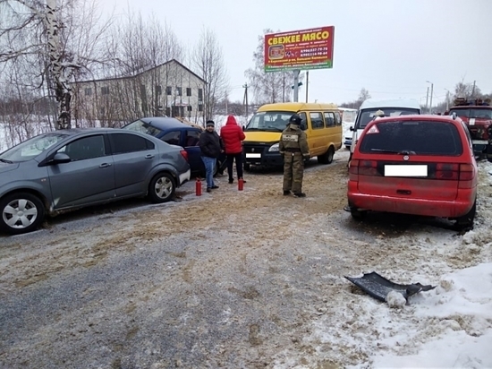 Массовое ДТП в Донском Тульской области: есть пострадавший