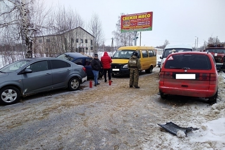Санаторий бобрик гора донской. Пожарные донской тул обл. Микрорайон новоугольный донской тульская область. Автостанция донской новочеркасск. Аварийная донской тульская область.