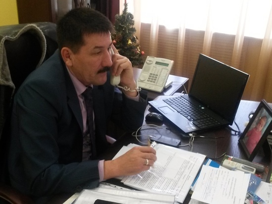Глава администрации Володарского района попал в больницу