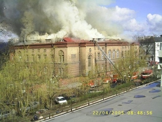 Калининградская полиция взялась за свое сгоревшее здание на Клинической