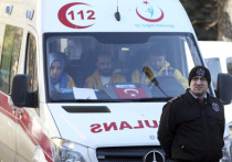 В Турции произошло массовое ДТП, в которое попал и автобус с волейбольной командой казанского "Зенита". Спортсмены не пострадали, но были вынуждены добираться до отеля пешком.