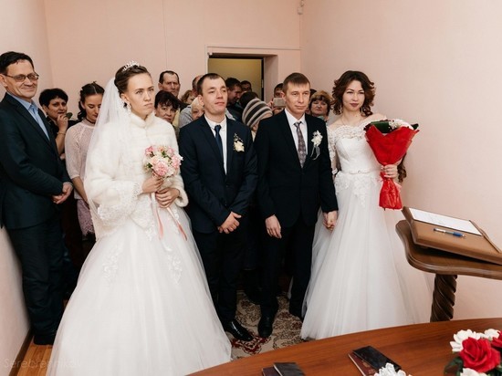 «Ах, Астаховы!»: в Бурятии прошла двойная свадьба