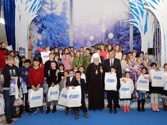 Газовики подарили Рождественский праздник 450 ребятам из детских домов, школ-интернатов, воскресных школ православных приходов и многодетных семей Изобильненского округа