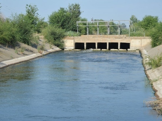 В Волгоградской области ремонтируют гидросооружения