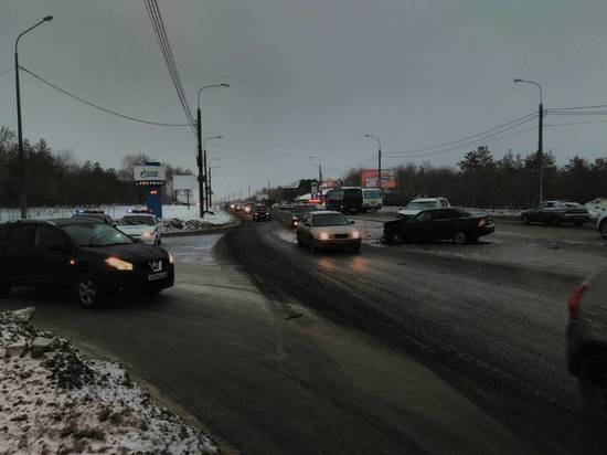  Два ДТП за одно утро: в Оренбурге в результате аварий пострадали трое граждан