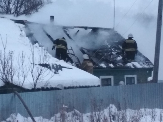 В Богородицке сгорела крыша частного дома