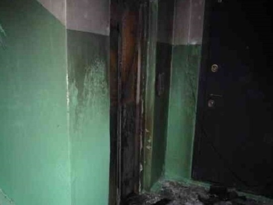 Двух подростков из Усть-Илимска обвиняют в поджоге лифта