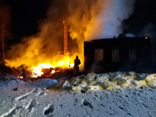 В пожаре под Калугой пострадал человек