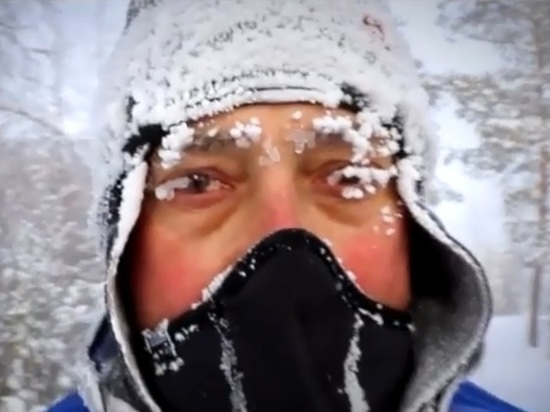 Итальянский полицейский пробежал 40 км в Якутии в минус 52 градуса