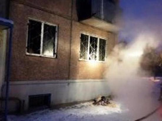 На пожаре в Ангарске пострадал мужчина