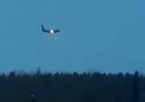 Самолет, захваченный во время выполнения рейса Сургут-Москва пассажиром, который потребовал направить его в Афганистан, благополучно сел в Ханты-Мансийске
