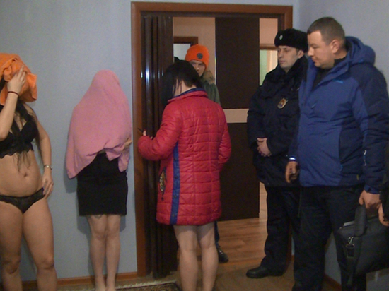 Брянские полицейские "наловили" 45 жриц любви и двух сутенеров