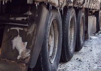 Глава Новокузнецка в эфире передачи "Утро с мэром" заявил, что поручил подготовить законопроект о запрете въезда грузовых автомобилей сетевых магазинов в город