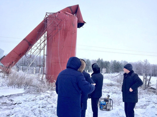 В Ульяновской области обрушилась водонапорная башня