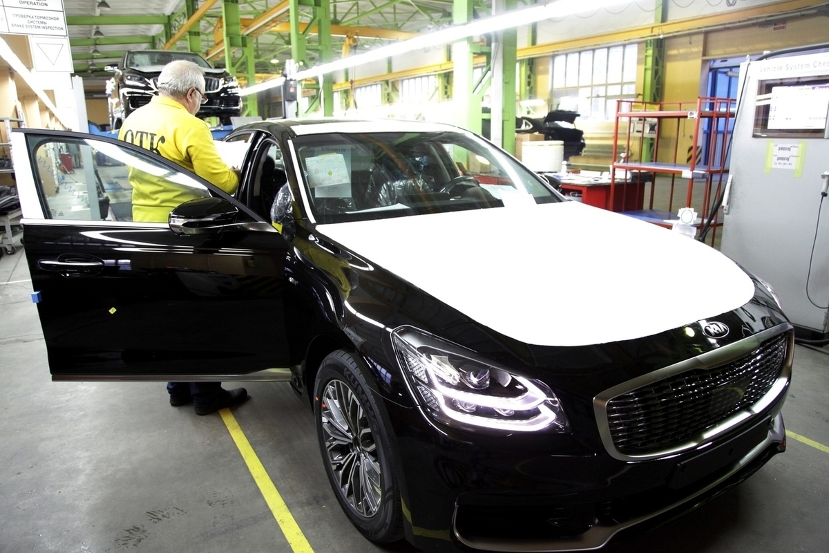 KIA раскрыла новые подробности о седане K900 для России изображения KIA раскрыла новые подробности о седане K900 для России изоражения