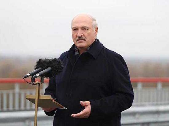 Белорусский лидер считает, что не все начальники хорошо его слышат