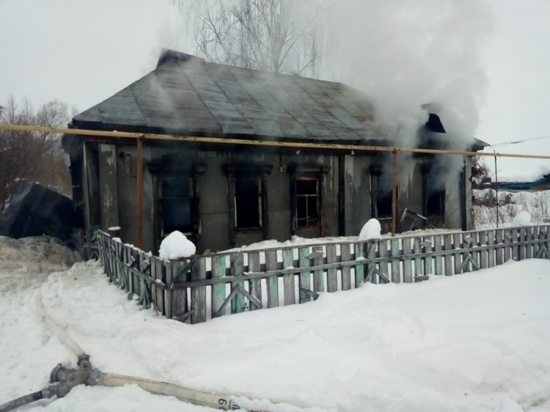В утреннем пожаре в Мордовии погиб мужчина средних лет
