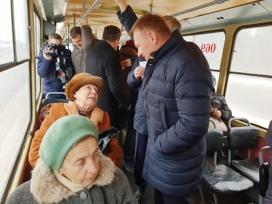 Врио курского губернатора прождал трамвай четверть часа
