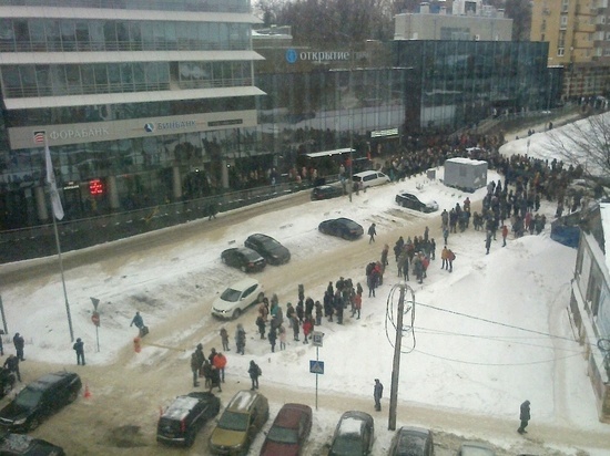В Нижнем Новгороде эвакуировали больницы и торговые центры
