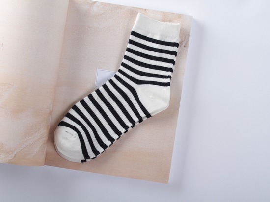 Предпринимательницу из Владимира наказали за продажу носков с изображением конопли