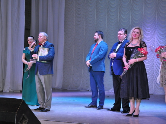 Для пограничников Волгограда дал концерт лауреат конкурса ФСБ РФ Сергей Зверев