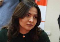 27-летняя Алина Чикатуева из Черкесска вступила в жесткий конфликт с властями республики