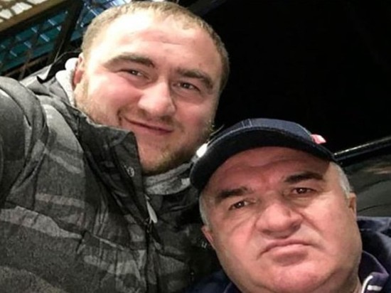 Суд арестовал отца сенатора Арашукова на два месяца