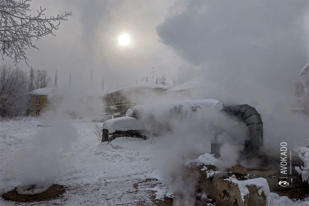 Cold region. Сильные Морозы в Кузбассе. Теплотрасса зимой. Самая холодная зима в Кемерово. Теплотрасса зимой дым.
