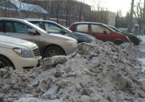 Подрядчиков, которые не чистят от снега платные парковки Екатеринбурга, будут штрафовать