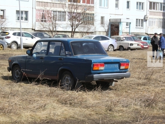 Более 37 тыс. случаев парковки на «зеленой зоне» выявлено в Казани