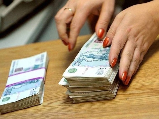 Сотрудница почты не донесла до жителей Белозерья 640 тысяч рублей