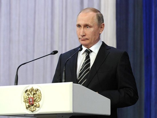 Путин начал работать над посланием Федеральному собранию
