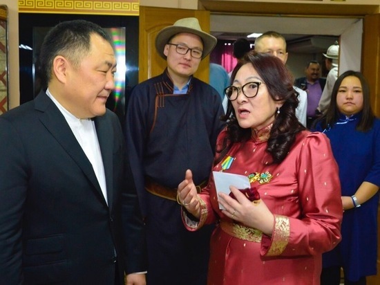 Монгольское консульство устроило в Туве торжественный приём в честь буддийского Нового года