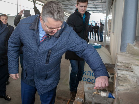 В селах Ставрополья налаживают водоснабжение