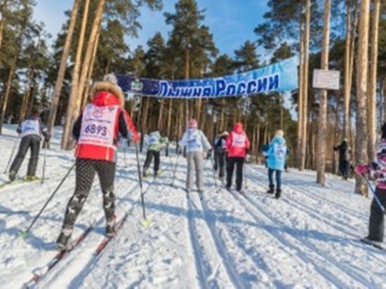 Жителей Екатеринбурга с лыжами будут бесплатно возить
