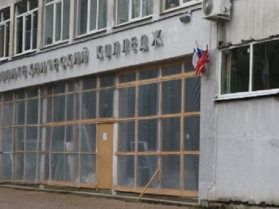 После трагедии: Керченский политехнический колледж остался без директора После трагедии: Керченский политехнический колледж остался без директора