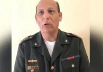 Полковник вооруженных сил Венесуэлы Рубен Пас Хименес опубликовал в соцсетях видео, на котором заявил, что 23 января участвовал вместе со своим народом в демонстрации, чтобы отречься от президента Николаса Мадуро