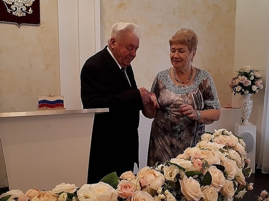 В Железноводске пара вступила в брак спустя 40 лет после знакомства