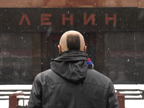 Мавзолей закрывается на профилактику до дня рождения Ленина