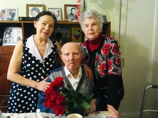В Рязани ветеран ВОВ отпраздновал свое 101-летие В Рязани ветеран ВОВ отпраздновал свое 101-летие