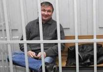 Последняя просьба легендарной правозащитницы Людмилы Алексеевой была о помиловании бывшего сенатора Игоря Изместьева, приговоренного к пожизненному сроку