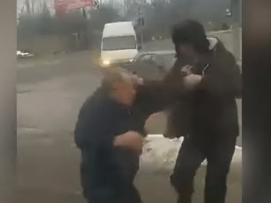 В Украине водитель выкинул пинком из маршрутки ветерана АТО