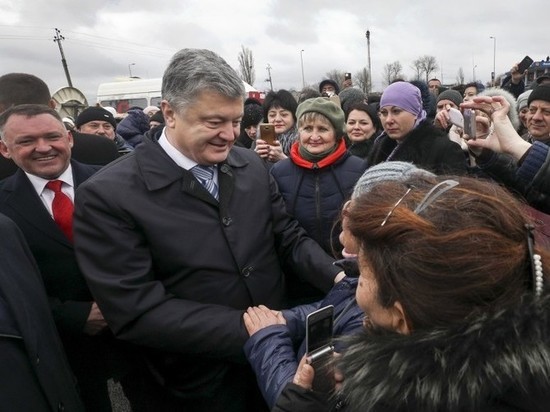 Кому президент Украины нужен в Кишиневе