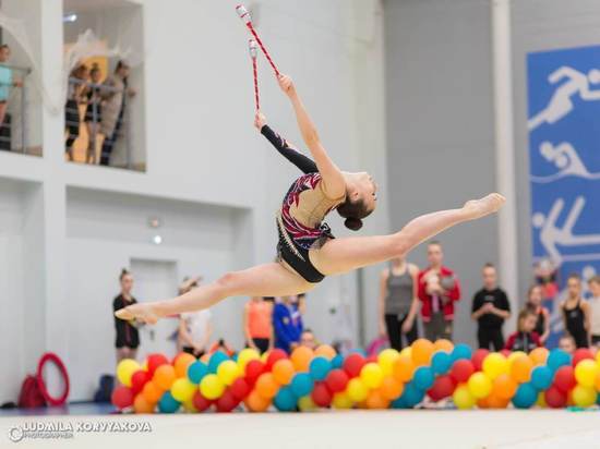 Эффектно и изящно: гимнасты показали своё мастерство на чемпионате и соревнованиях в Петрозаводске