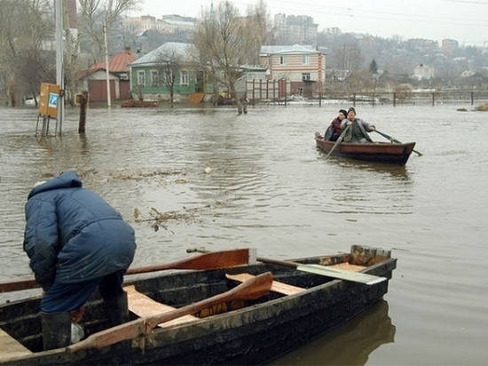 В Курске к паводку готовят спасателей