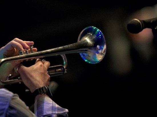 Калининградскую научную библиотеку сотрясёт «Парижский джаз»